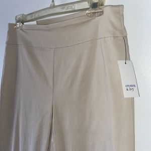 NWT! Crown & Ivy Tan Elastic Waist Cropped Pants